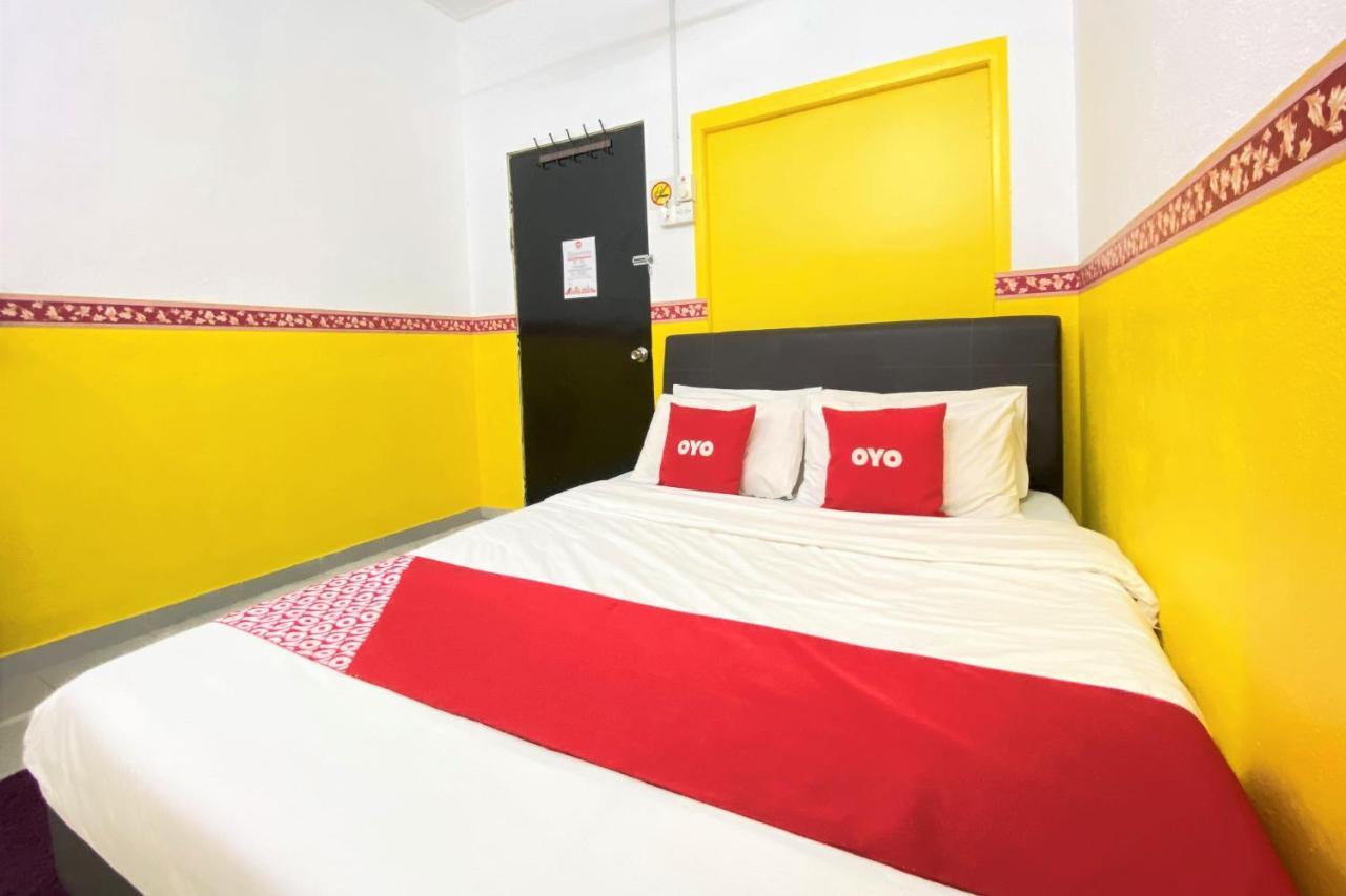 Oyo 90176 D'Cruz Sunrise Villa Pantai Cenang  Eksteriør billede