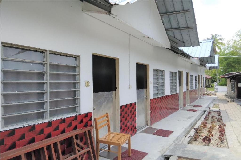 Oyo 90176 D'Cruz Sunrise Villa Pantai Cenang  Eksteriør billede