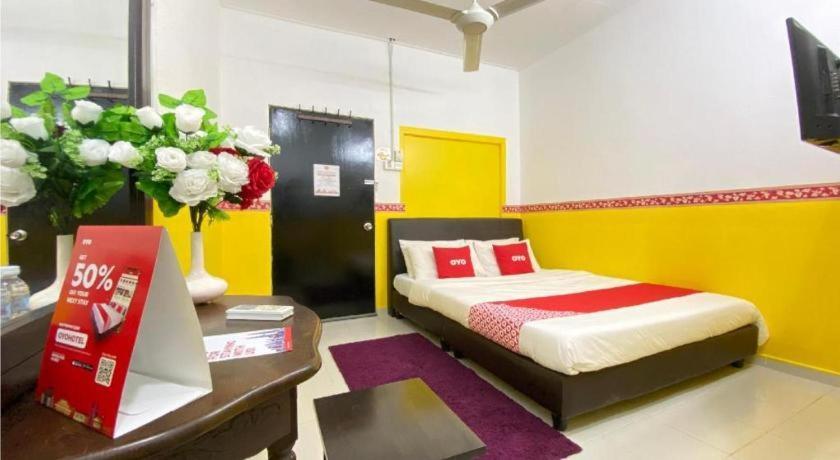 Oyo 90176 D'Cruz Sunrise Villa Pantai Cenang  Eksteriør billede