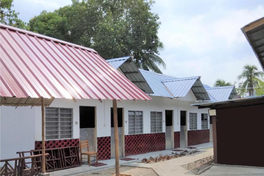 Oyo 90176 D'Cruz Sunrise Villa Pantai Cenang  Eksteriør billede